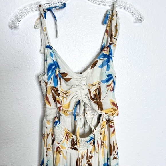 Forever 21 Dress Women Medium Midi Cut Out Floral Ruffled Hi Lo Cream    B4 - Picture 5 of 12